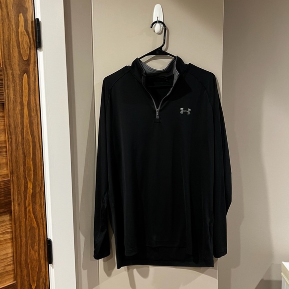 Under Armour Quarter Zip - Picture 1 of 3